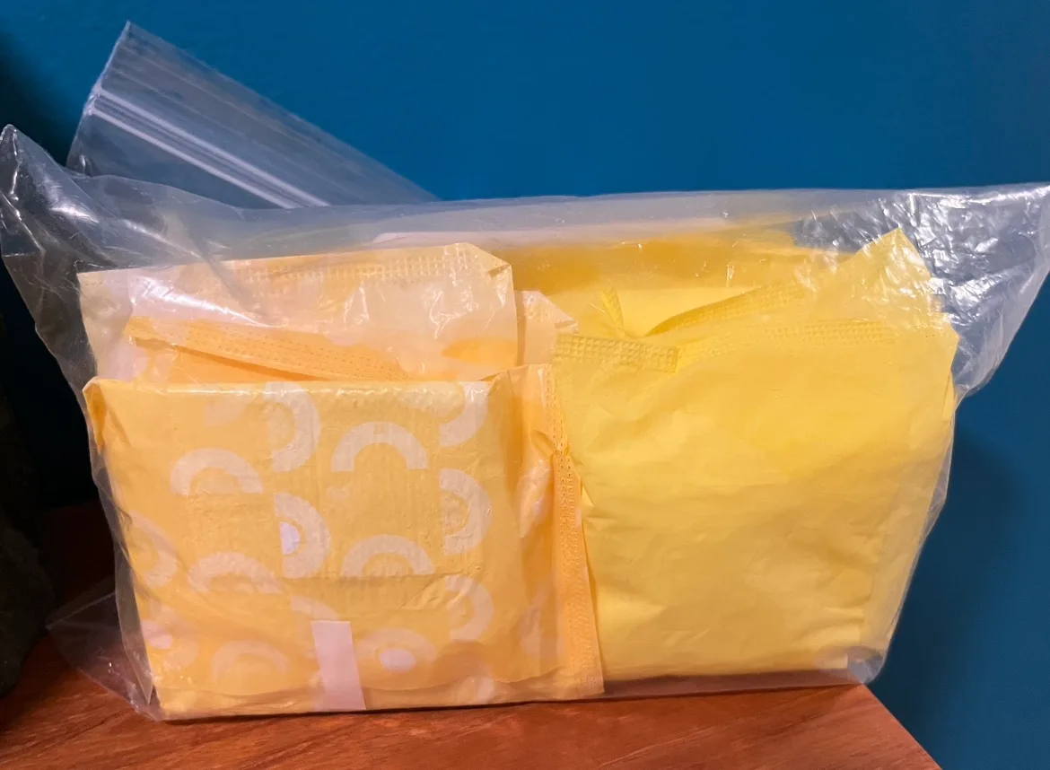 Feminine Hygiene Products Bundle image indicator(3)