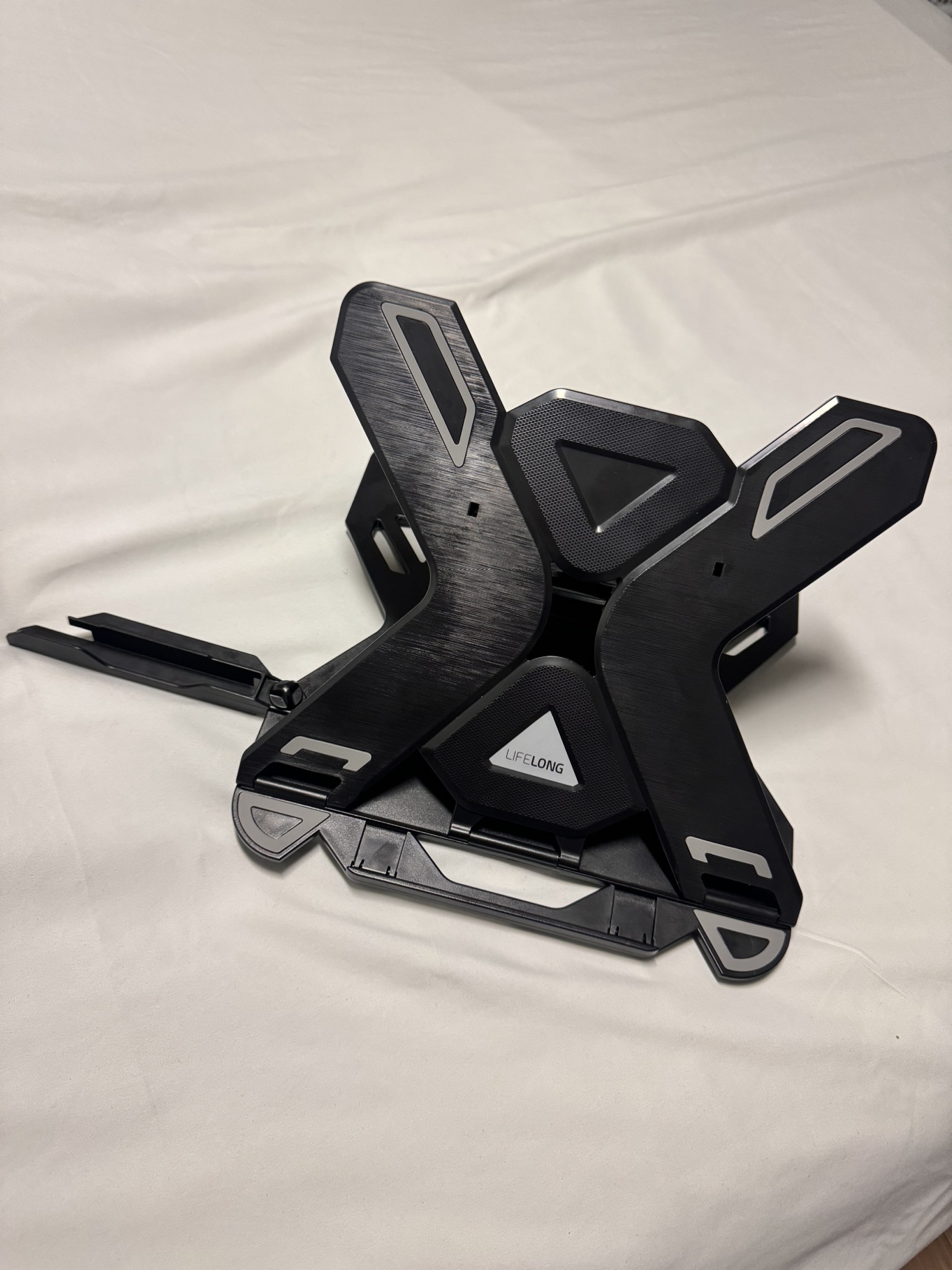 Laptop/Tablet Stand - photo 3