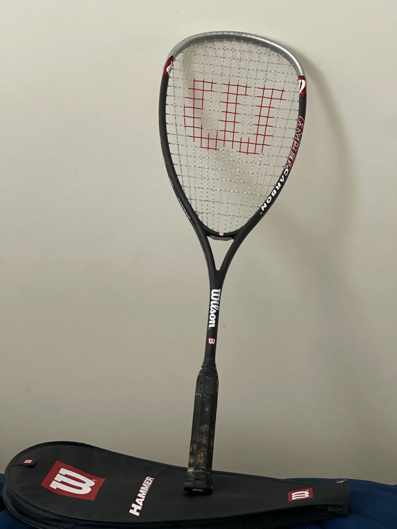 Wilson Hyper Carbon Squash Racquet thumbnail