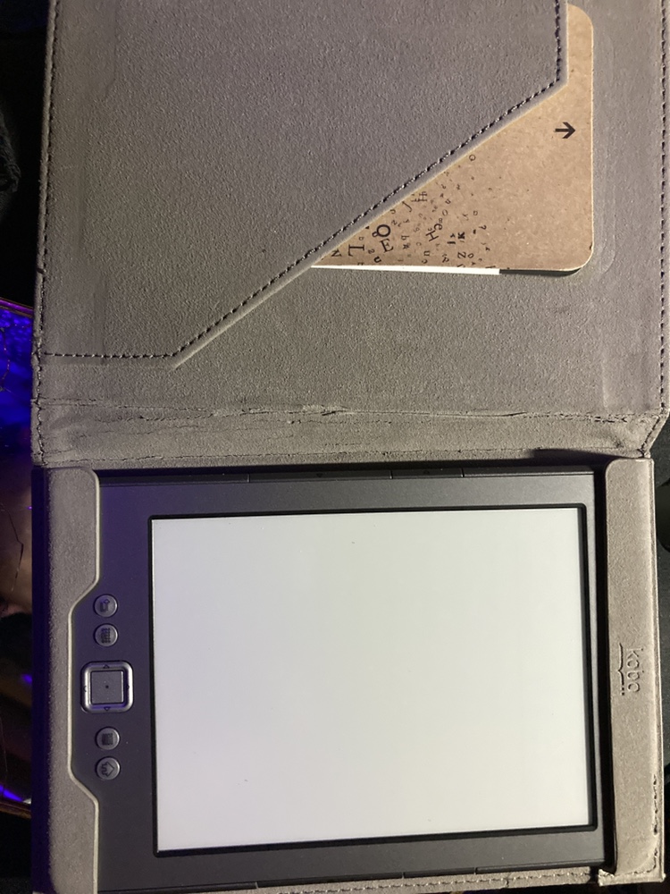 Kindle E-reader
