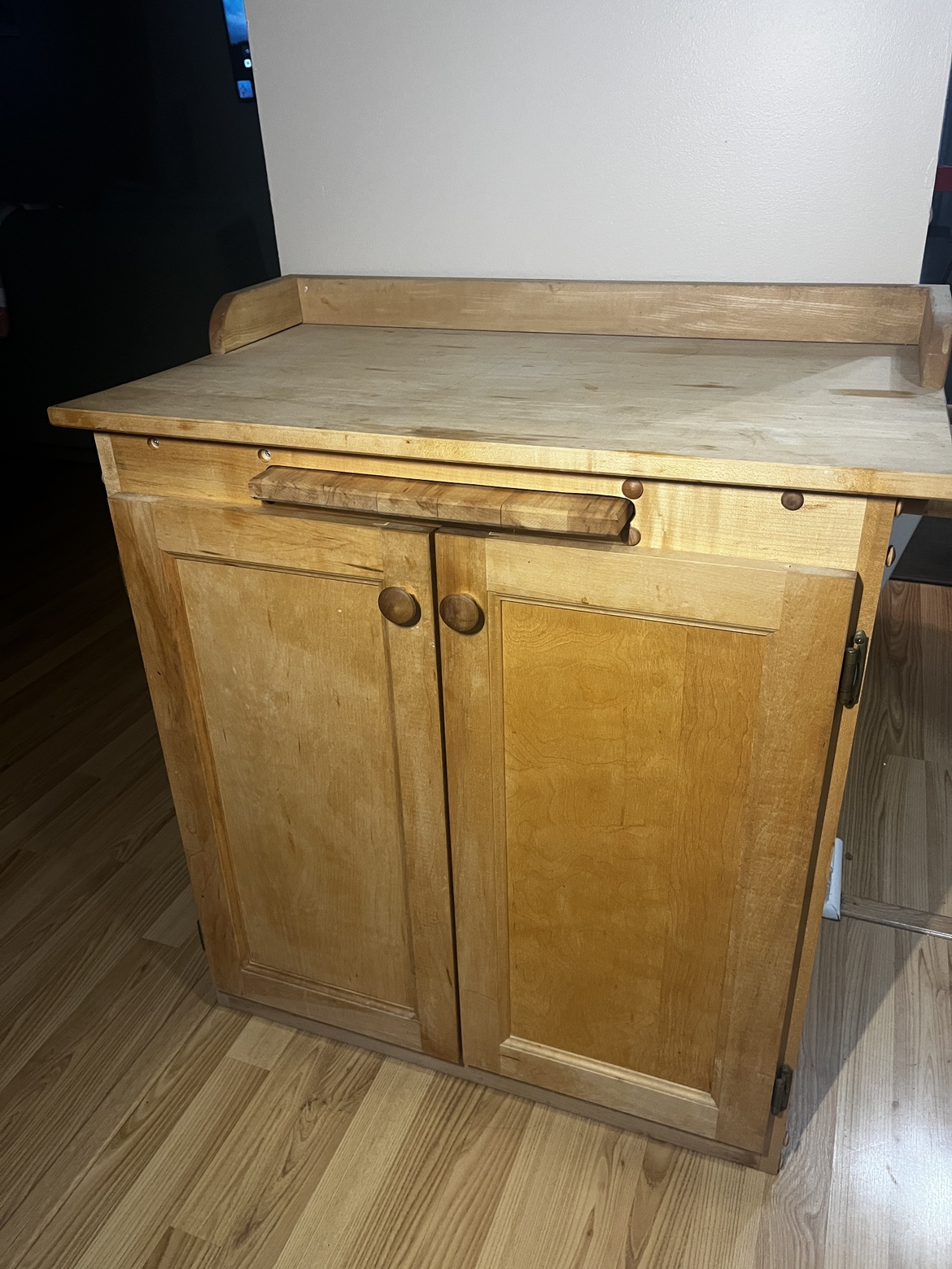 Solid wood stand alone kitchen cabinet