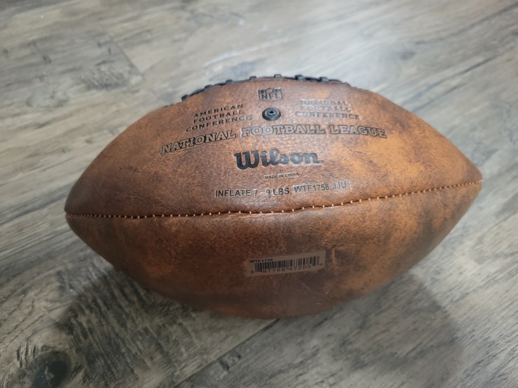 Wilson NFL Team Logo Football - photo 4