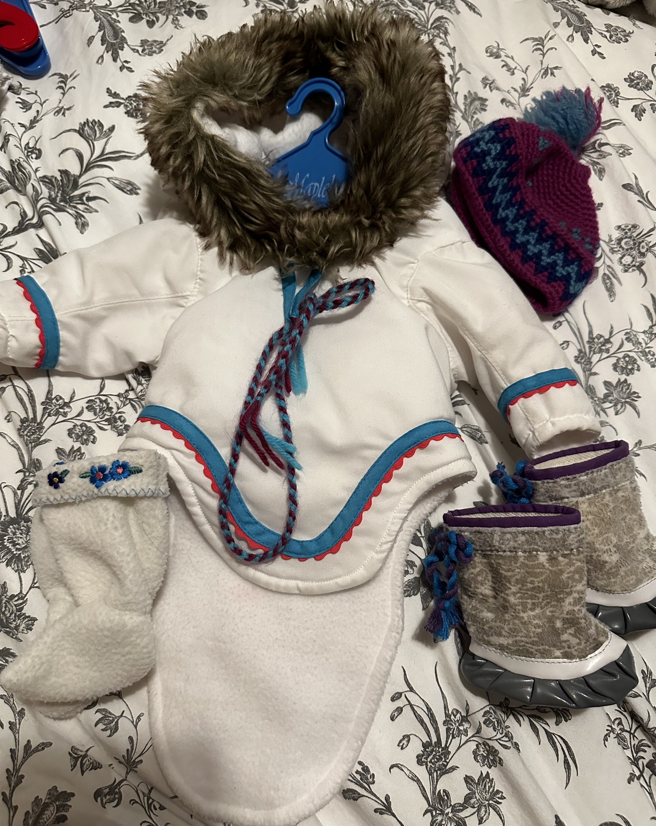 Doll Clothes and Accessories - photo 2