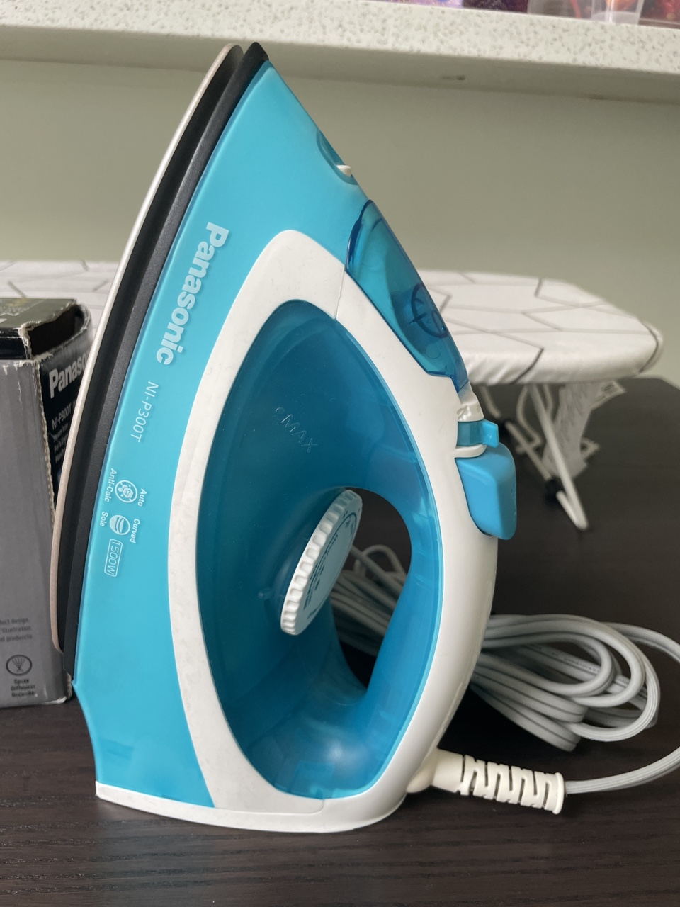 Panasonic Steam Iron & Iron Board - photo 2
