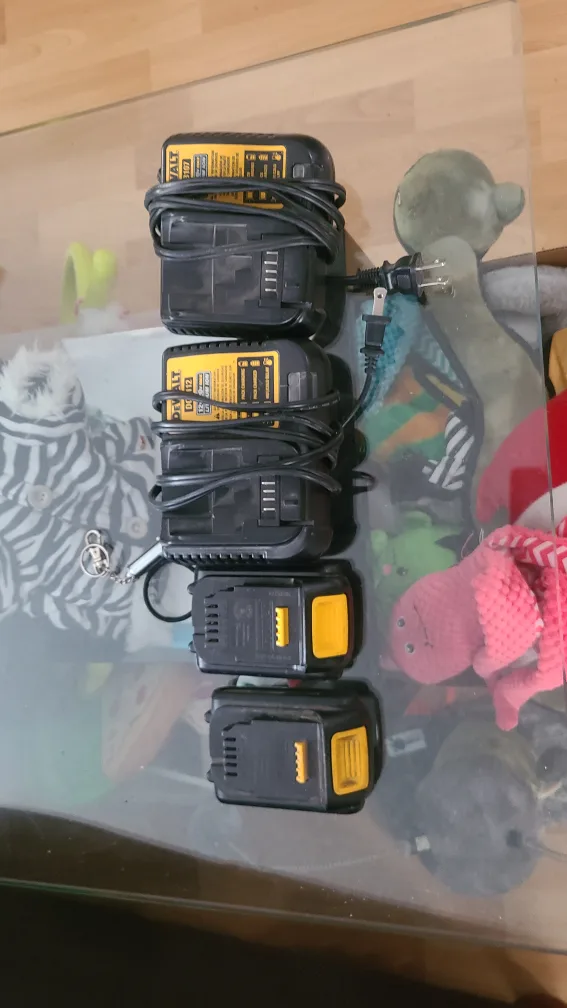 DeWalt Battery Chargers and batteries thumbnail