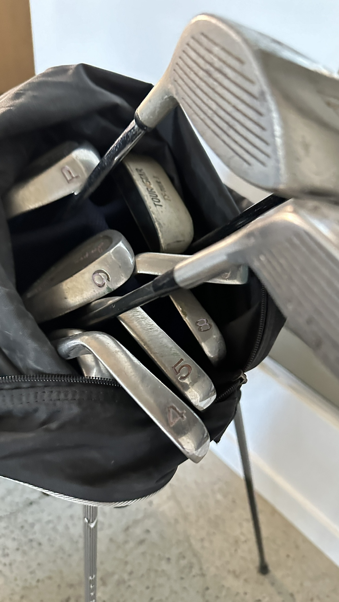 Free Golf Clubs & Bag - photo 5