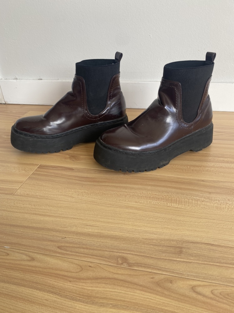 Women's Burgundy Chelsea Boots 7.5 - photo 3