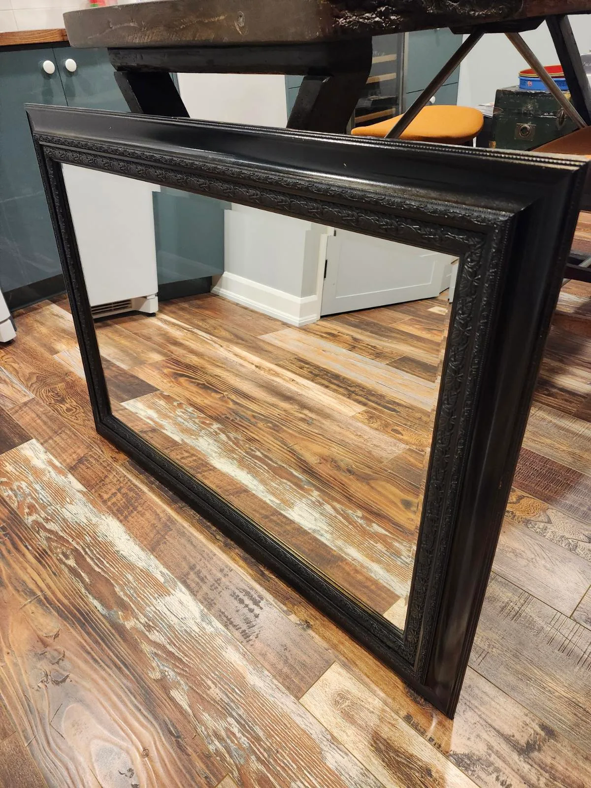 Black Framed Mirror image indicator(2)