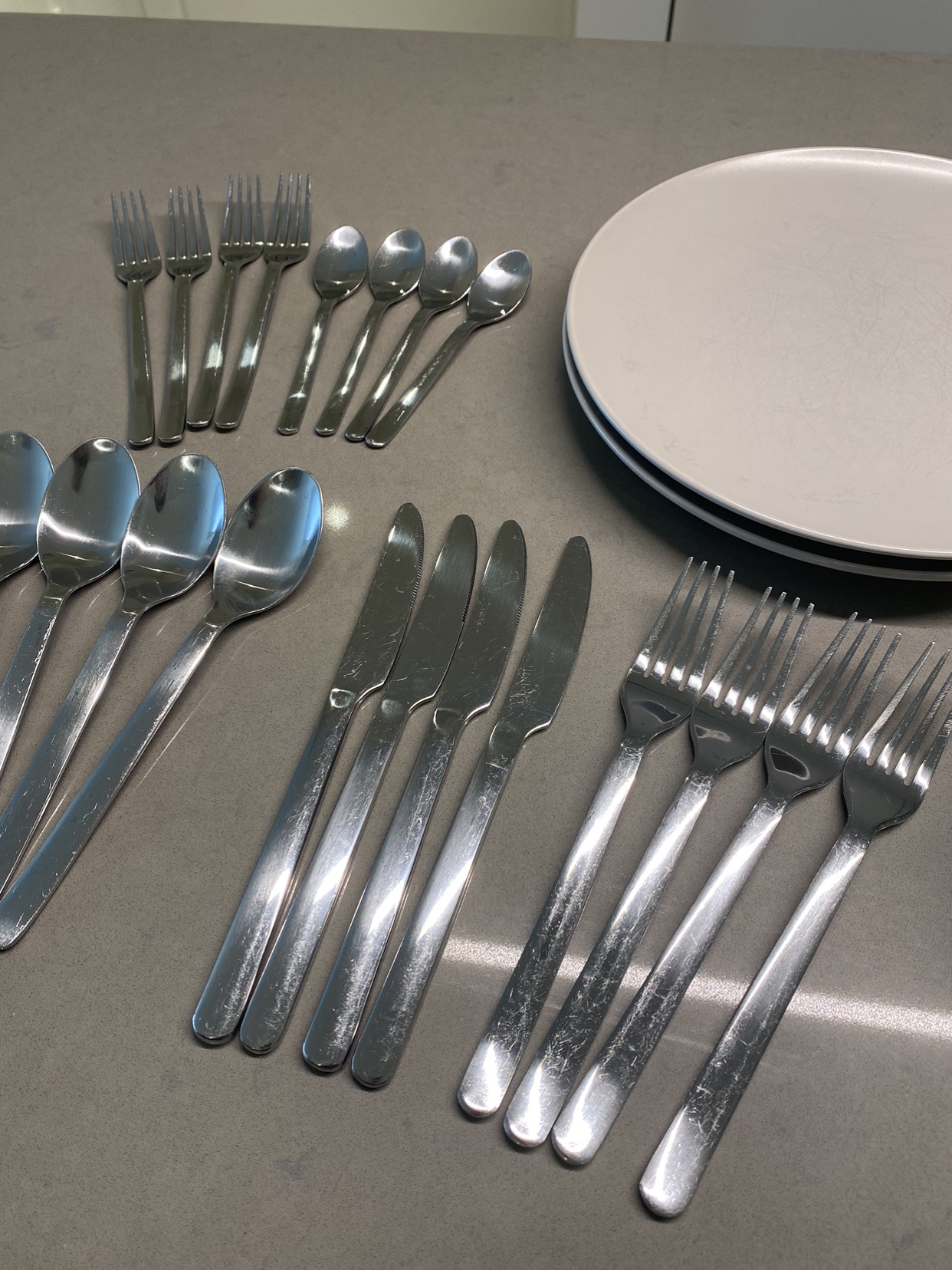 34-Pieces Dinnerware Set - photo 3