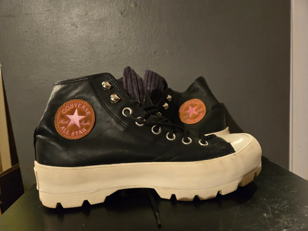 Converse All-Star Platform Boots w8.5 image indicator(2)