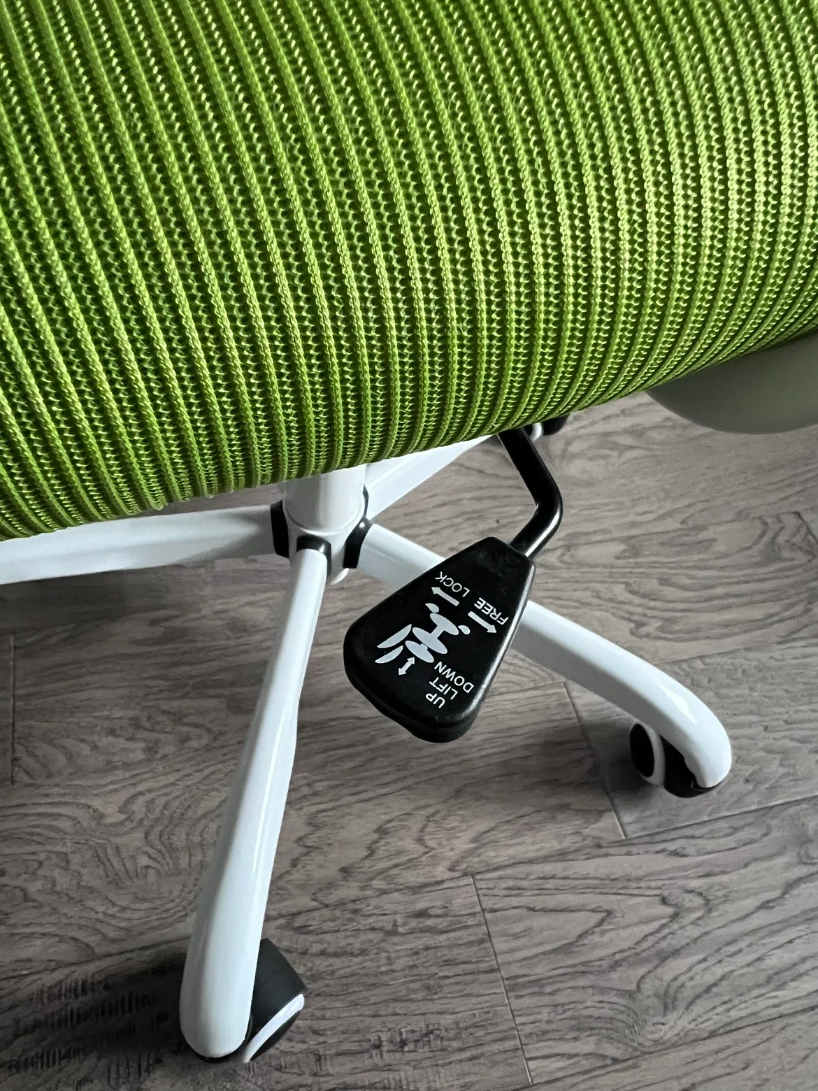 Green Mesh Office Chair image indicator(2)