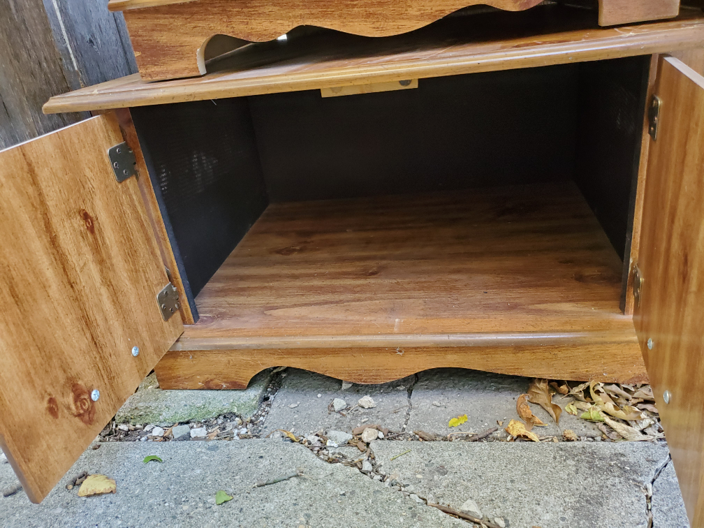 Vintage Coffee table w 2 matching end tables - photo 5