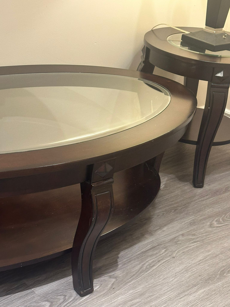 MOVING SALE! Coffee Table Set - photo 2