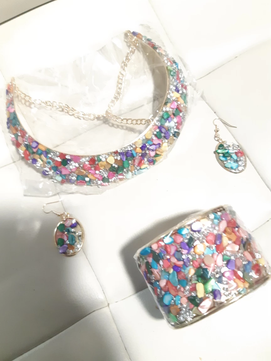 Multi-coloured Stone Jewellery Set