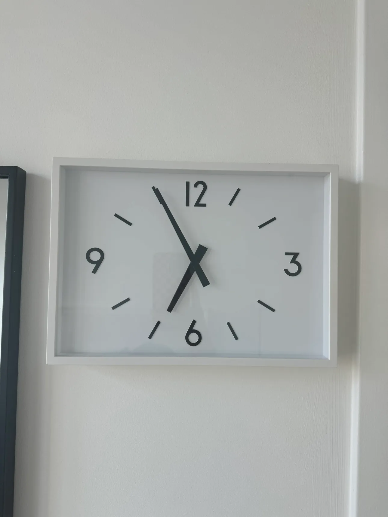 White rectangle Wall Clock thumbnail
