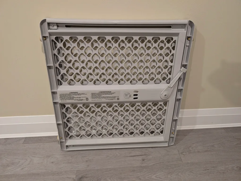 Pressure baby gate image indicator(2)