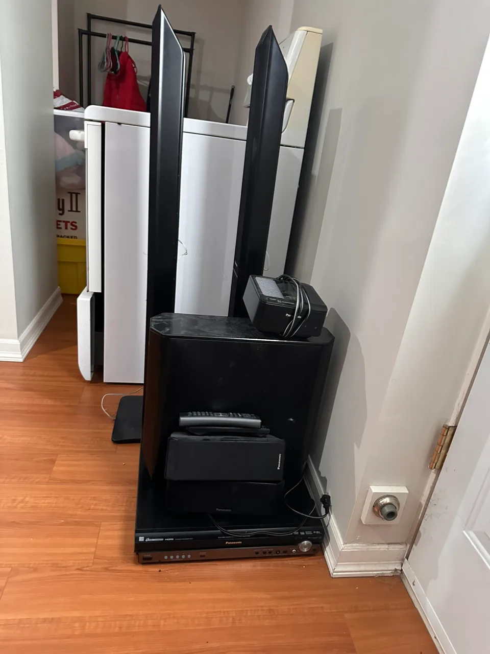 Panasonic surround sound system thumbnail