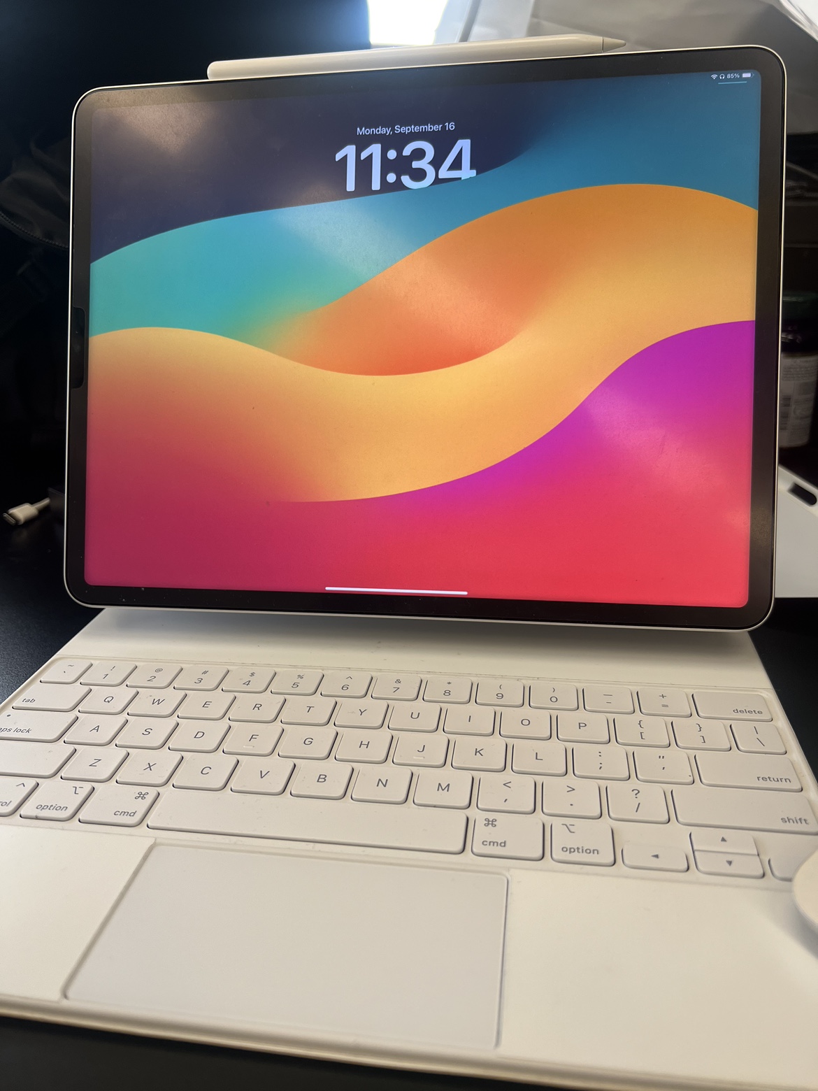 iPad Pro 12.9 (1TB), Magic Keyboard, Apple Pencil