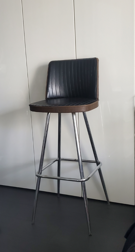Swivel Bar Stool with backrest