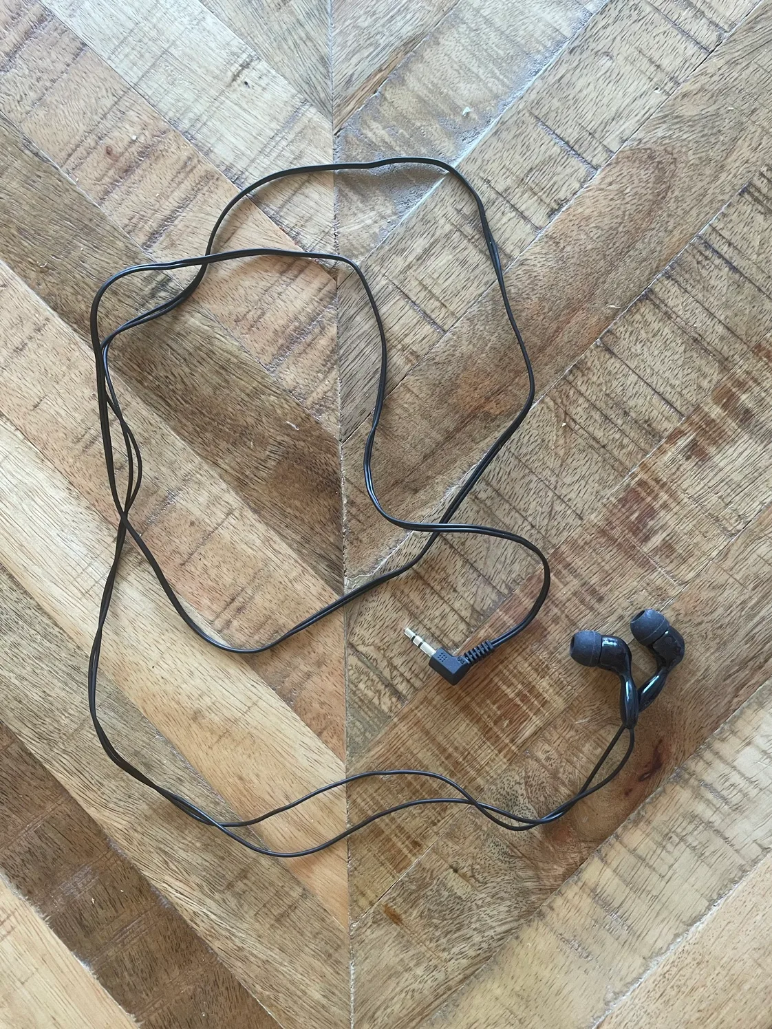 Earbuds #Freecycle thumbnail