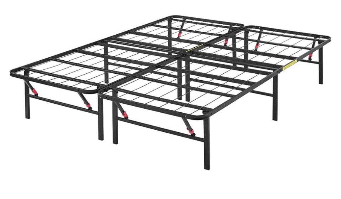 MOVING OUT SALE - Double Size Bed Frame - photo 3