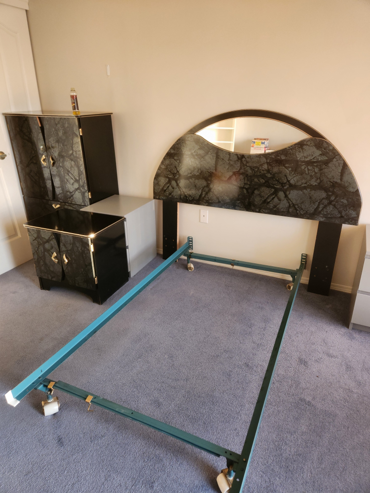 Black Marble Bedroom Set - photo 5