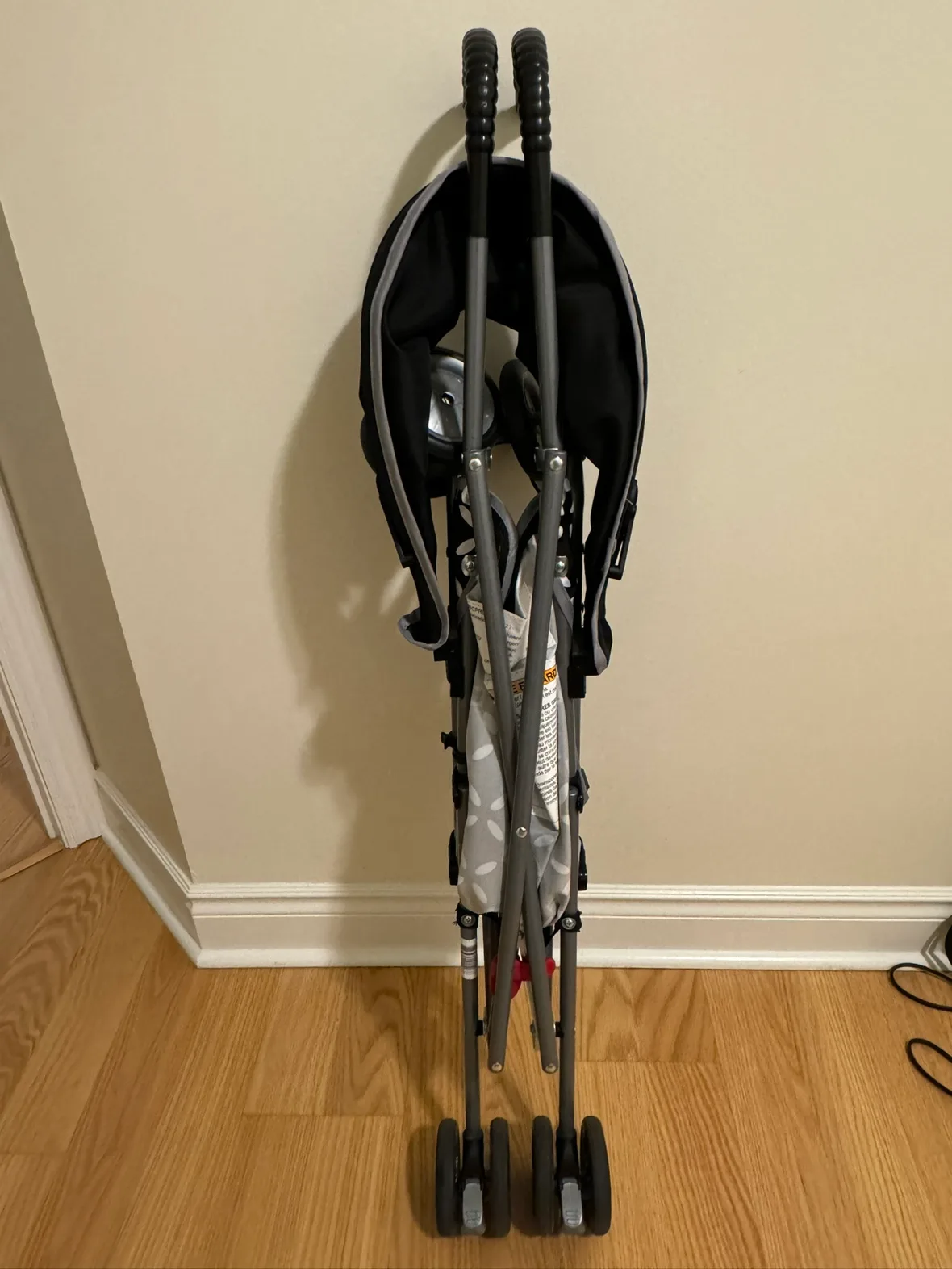 Cosco Lightweight Stroller 🥕 image indicator(2)