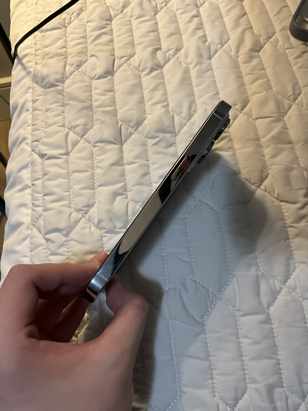 iPhone 14 Pro - photo 4