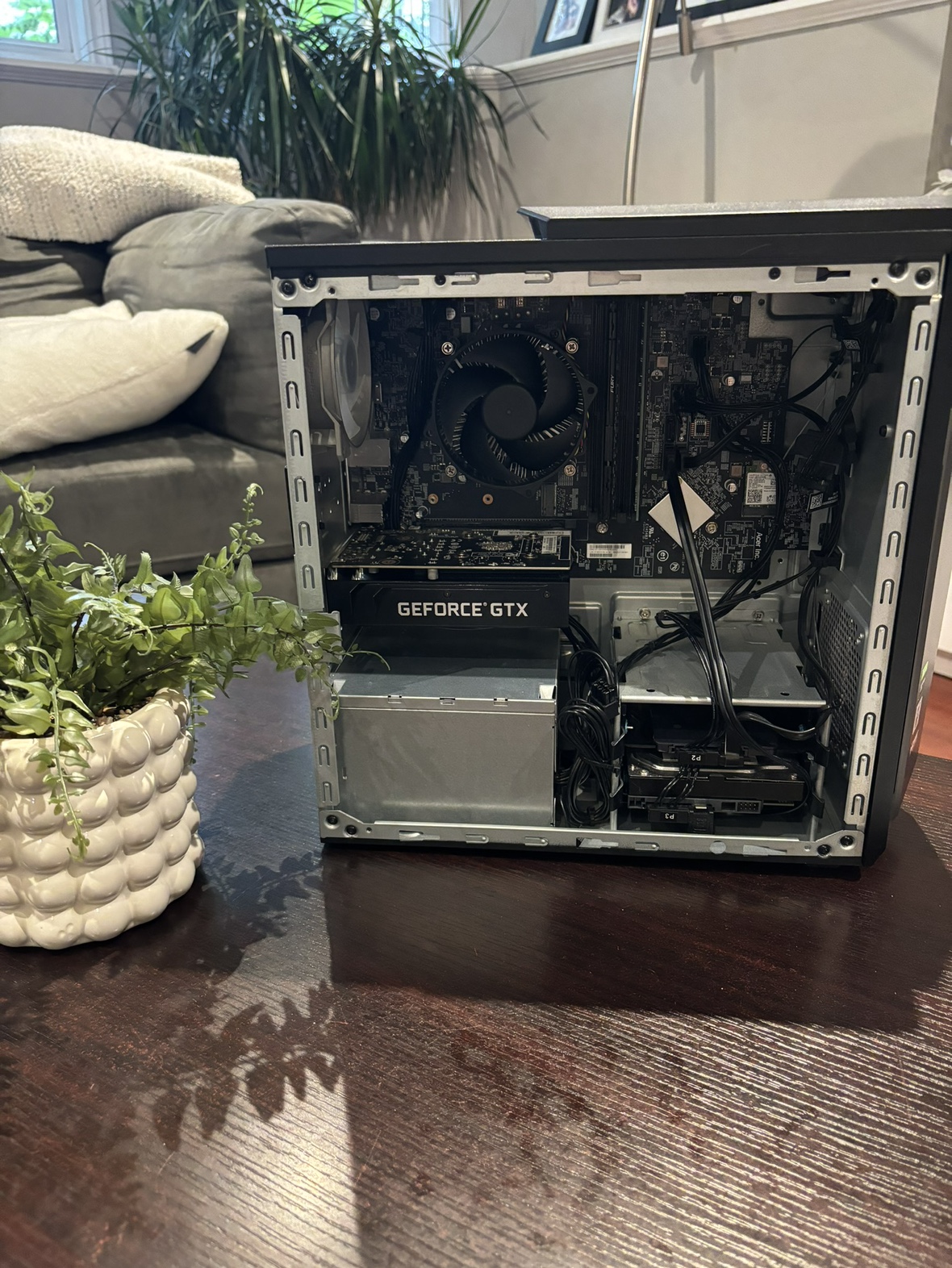 Gaming pc great condition - photo 2