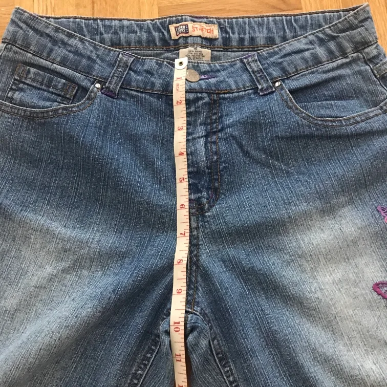 Faded Glory Embroidered Butterfly Jeans -  Size 16 image indicator(6)