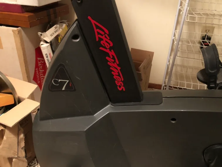 Value Life Fitness Lifecycle C7i Exercise Bike image indicator(2)