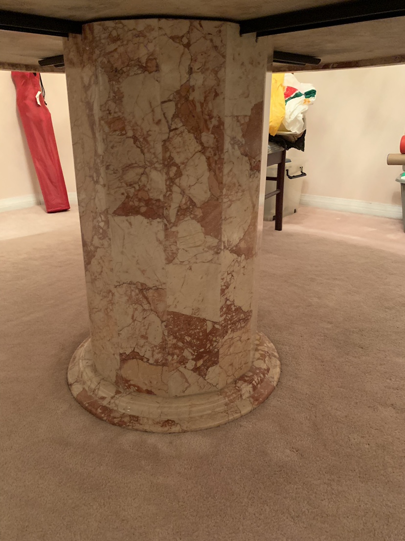 Pink marble table - photo 2