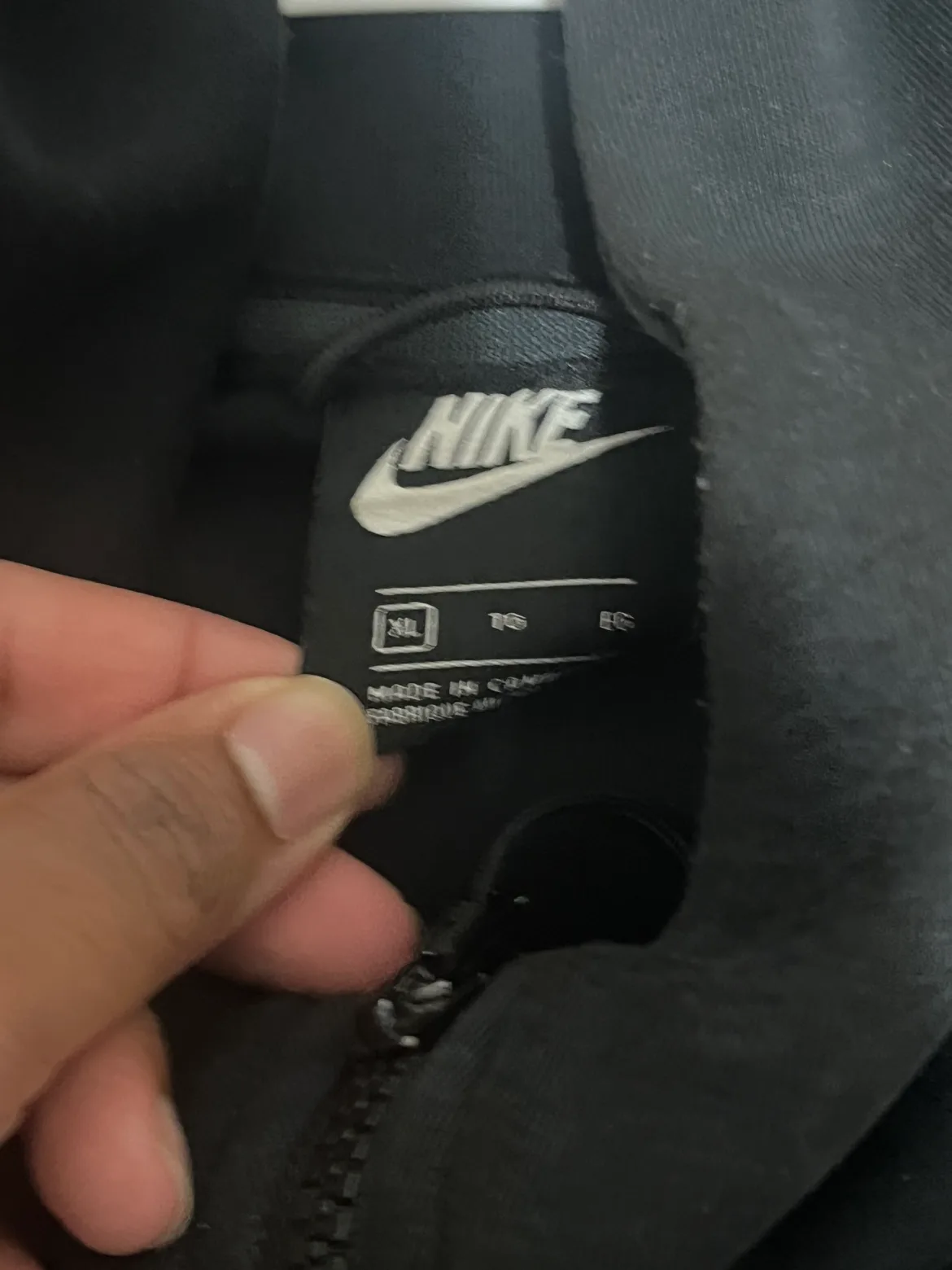Nike Tech old season image indicator(3)
