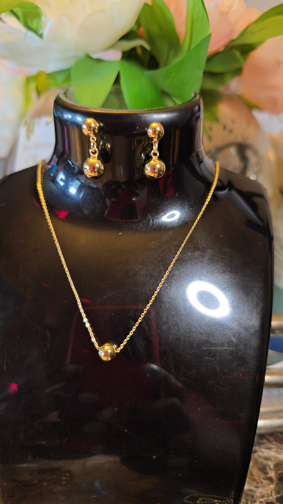 Gold Necklace and Earrings Set - photo 4