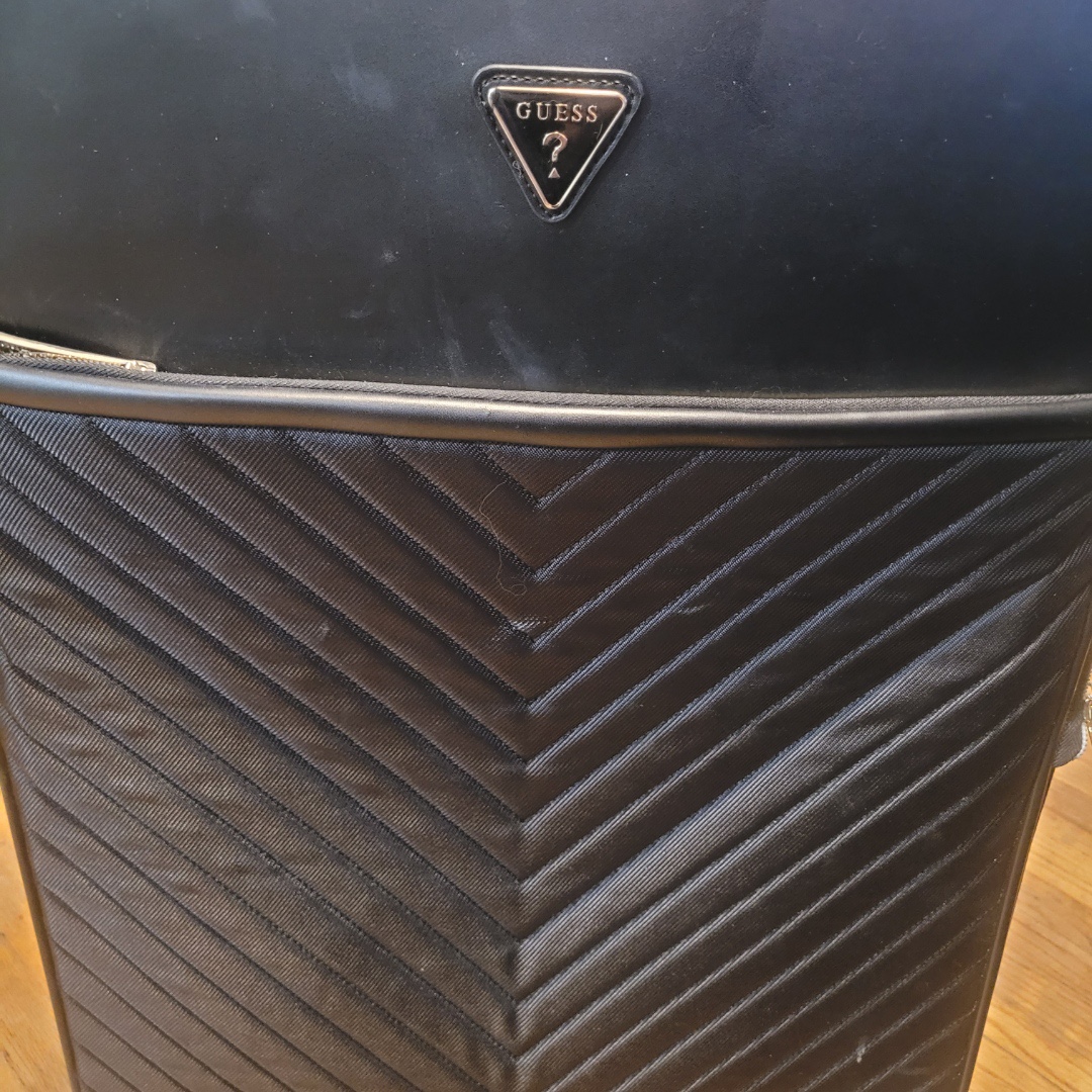 1 Guess suitcase