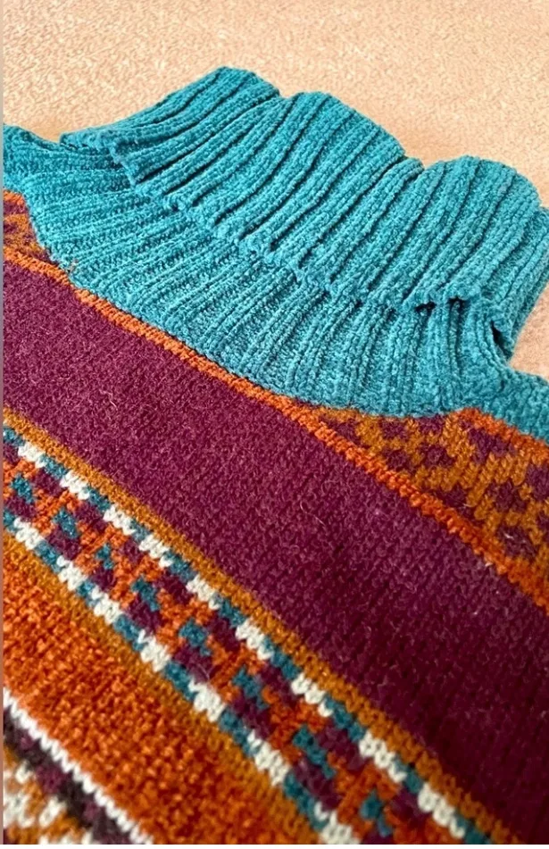 Vintage Maggie Jana Turtleneck Sweater image indicator(8)