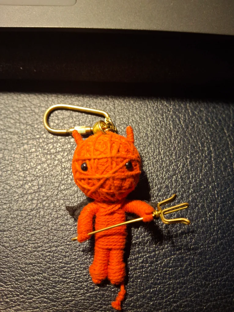 Kamibashi String Doll Keychain image indicator(2)