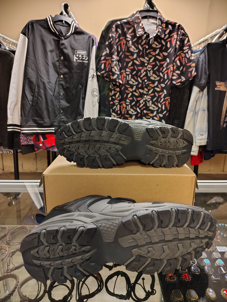 Black hiking Shoes - photo 2