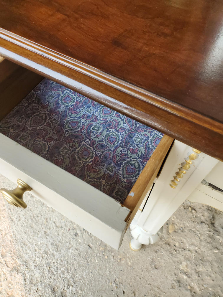 Antique Vanity Dresser - photo 3