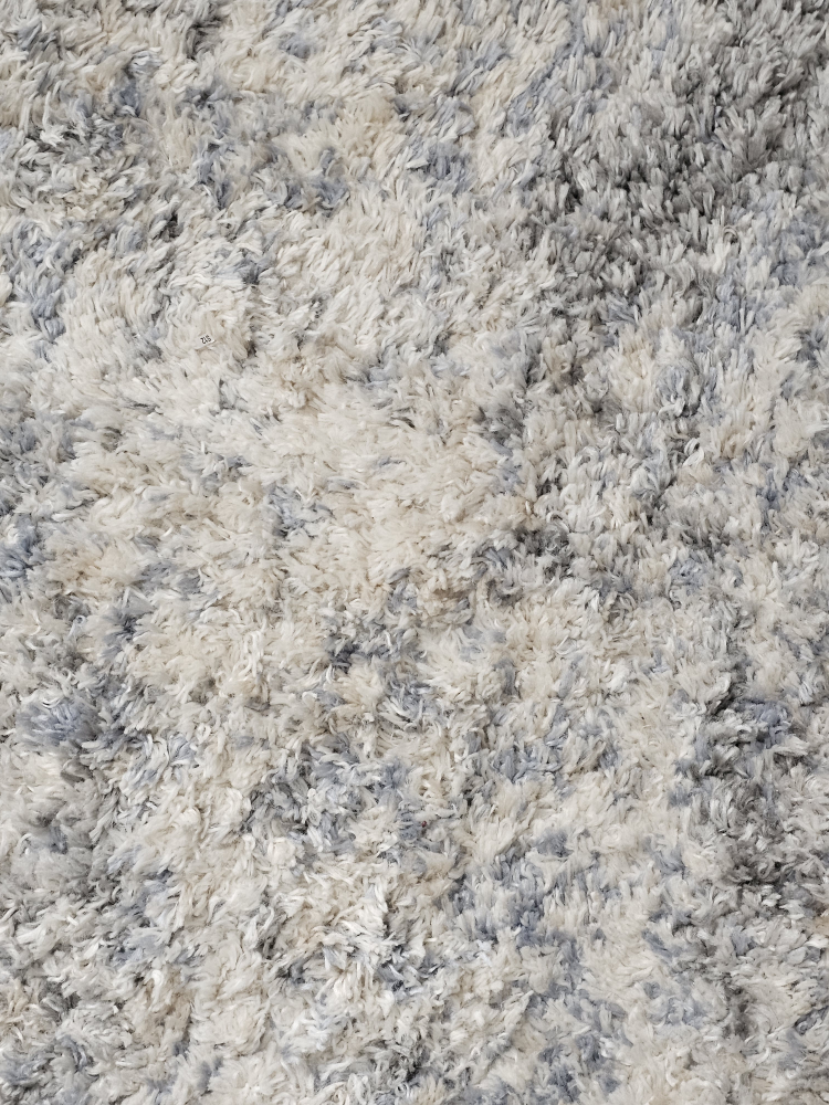 Grey and White Shag Rug 10x10