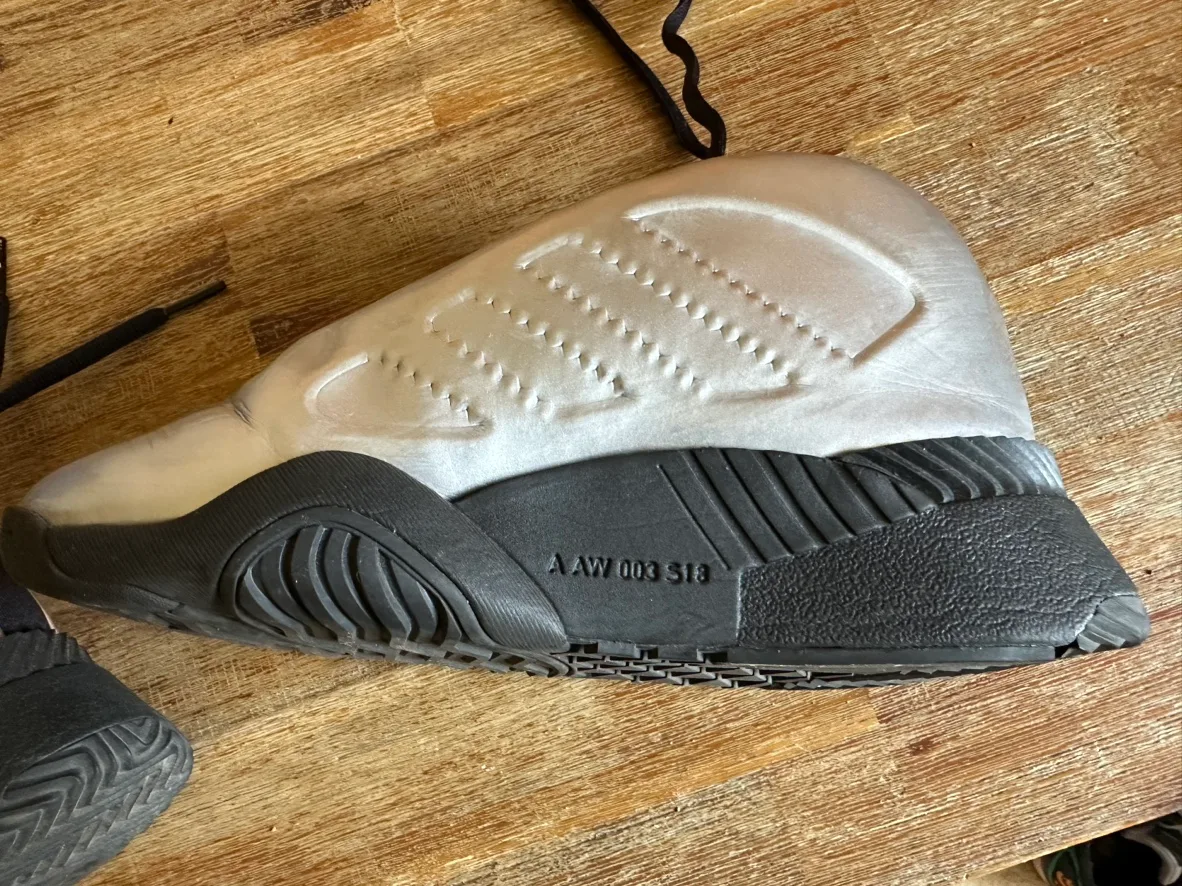 Alexander Wang - Adidas Future Shells - US 8.5 (mens) image indicator(8)