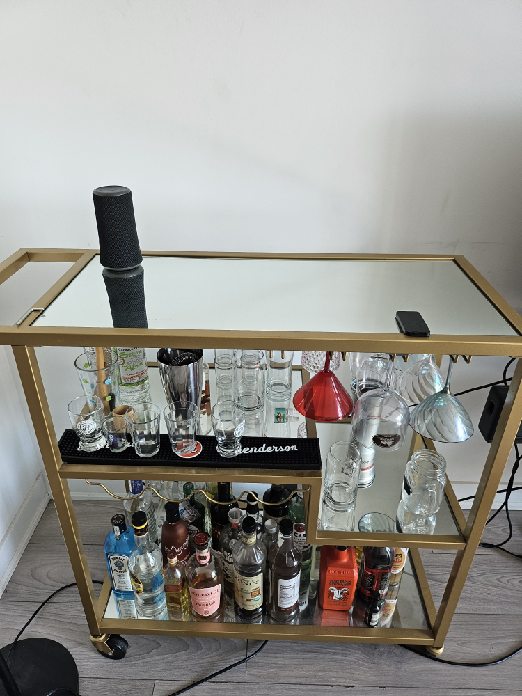 Gold mirrored bar cart - photo 3