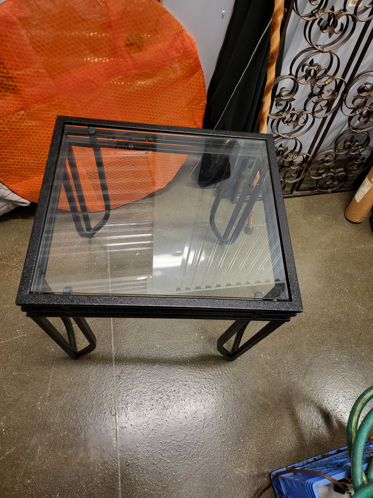 🧡Black Glass End Table