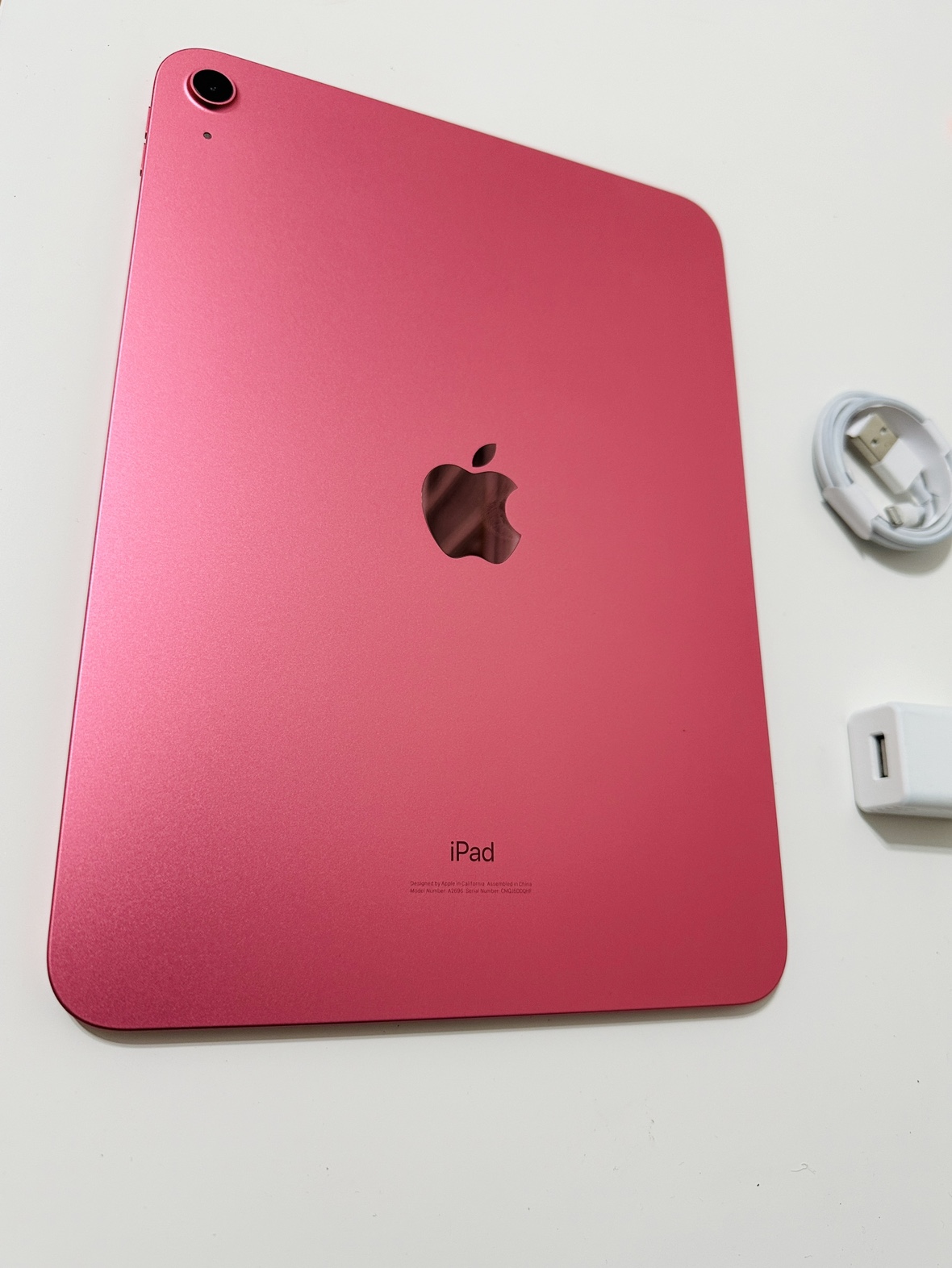 iPad 10th gen Red Like New - photo 5