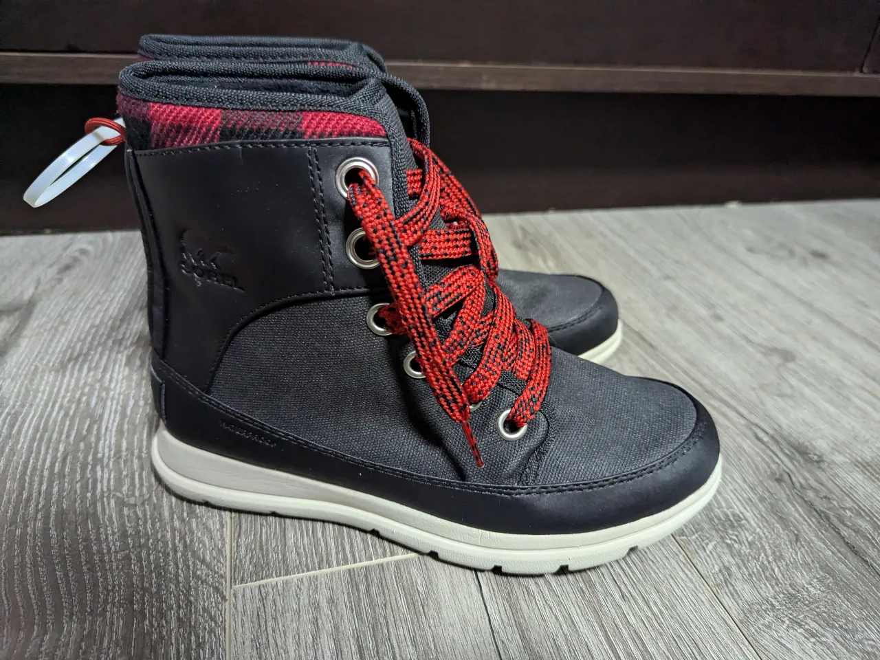 Sorel Boots Women Size 6.5, 7 or 7.5 thumbnail