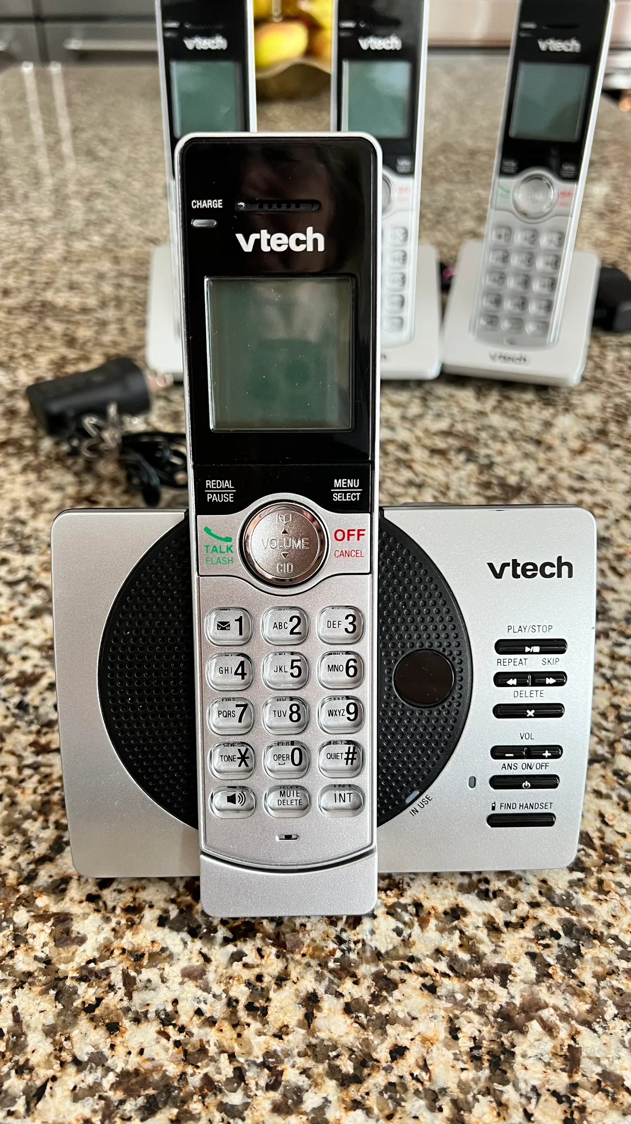 VTech 4 Handset Cordless Phone System image indicator(6)