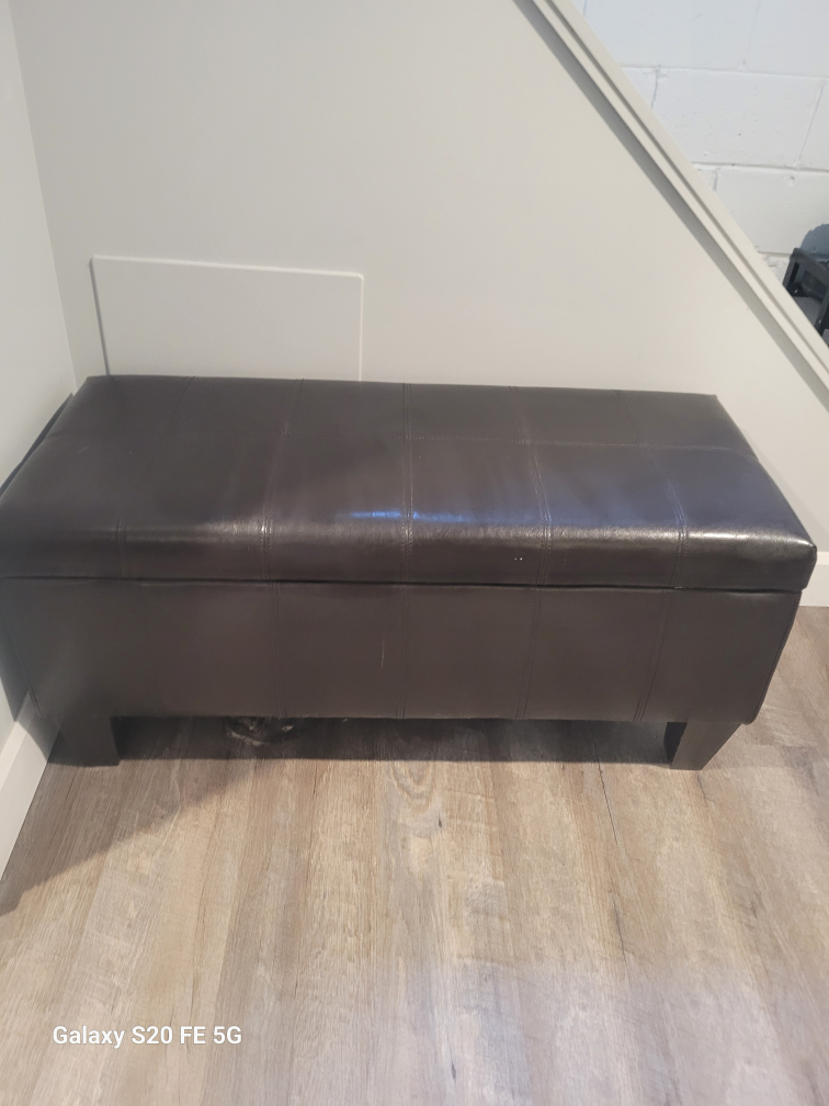Faux leather storage bench