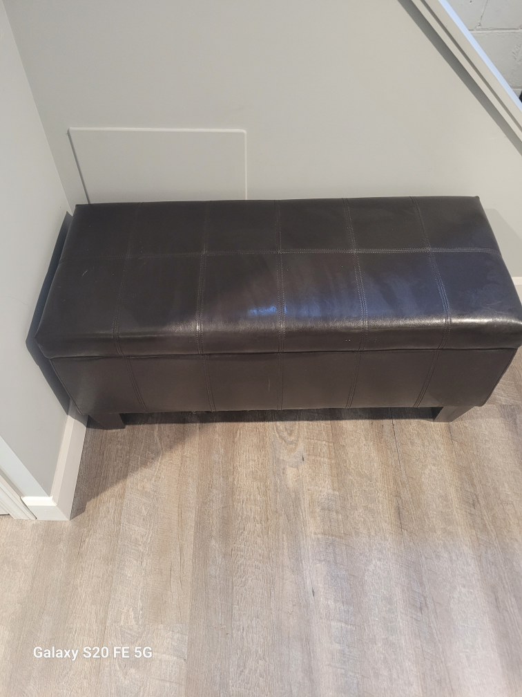 Faux leather storage bench - photo 2