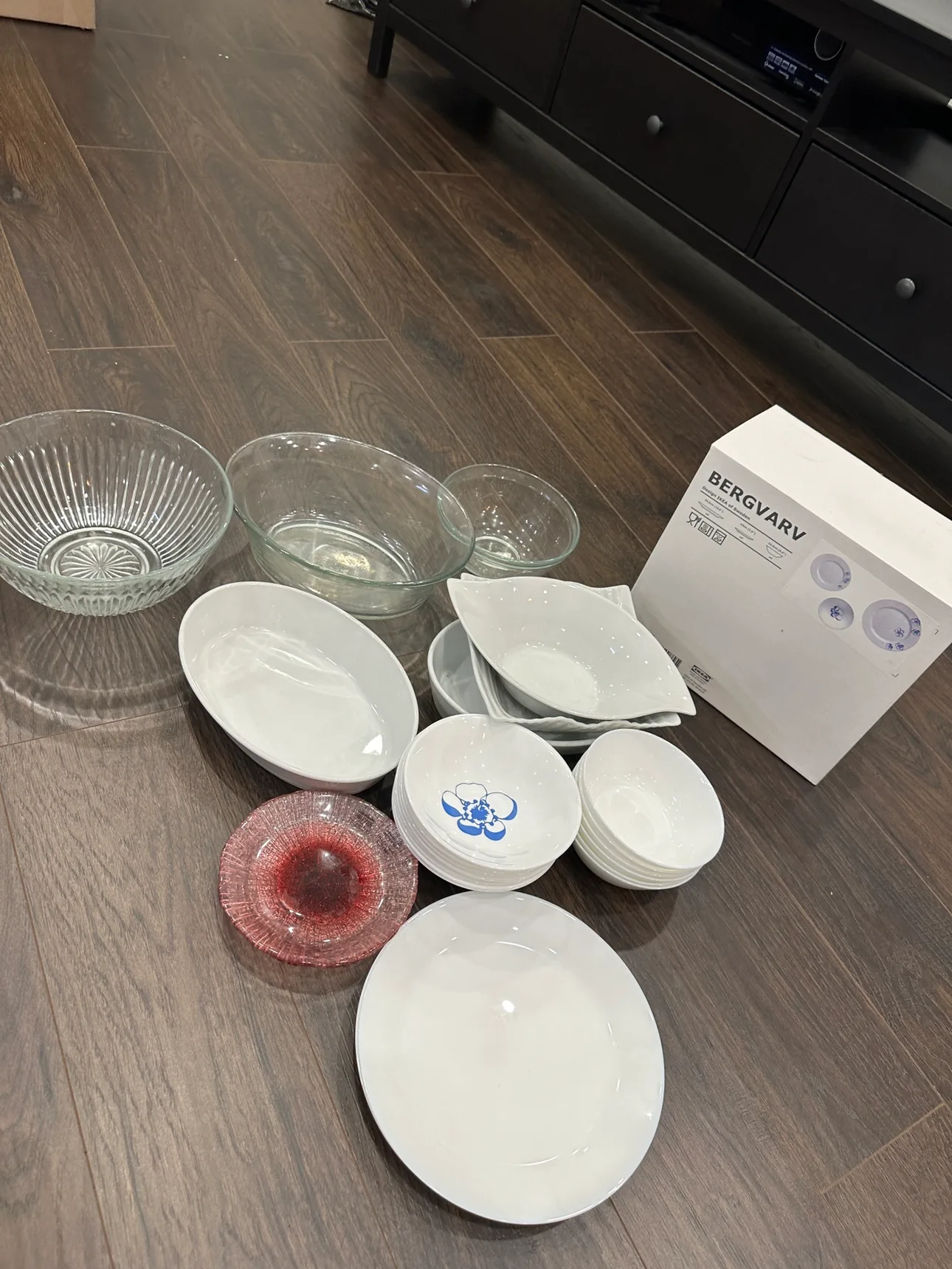 Brand new - Dinner set and mix Set of Dishes $7 - Moving sale thumbnail