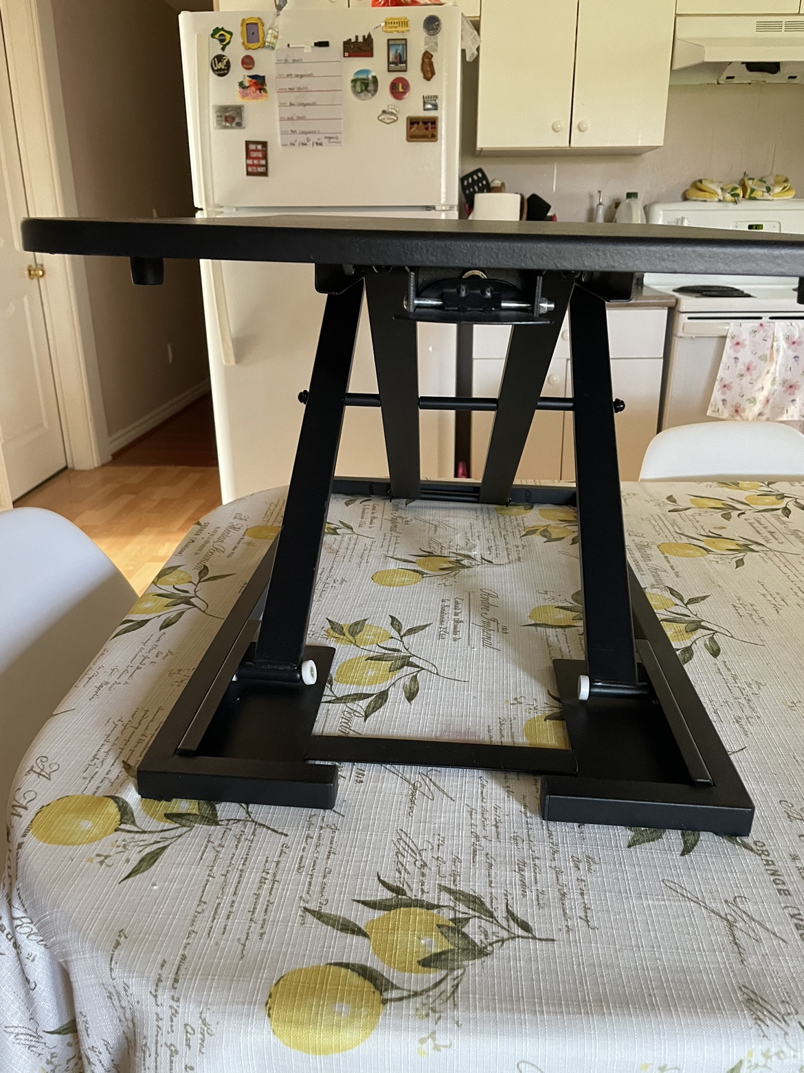 Standing desk